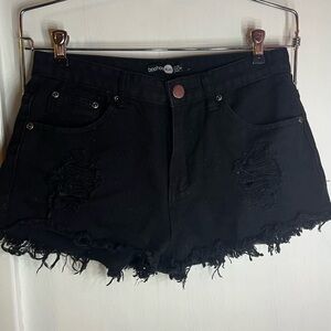 BooHoo Black High Waisted Distressed Denim Jean Shorts Size US6 Brand New No Tag